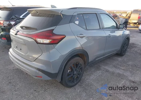 2022 Nissan Kicks Sr Xtronic Cvt из США, поврежденный, VIN 3N1CP5DV1NL482289